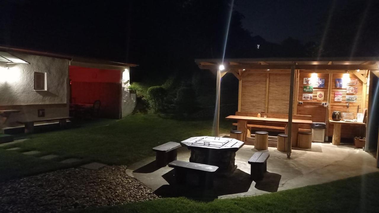 Vadászles Vendégház Bukkszentmarton Extérieur photo
