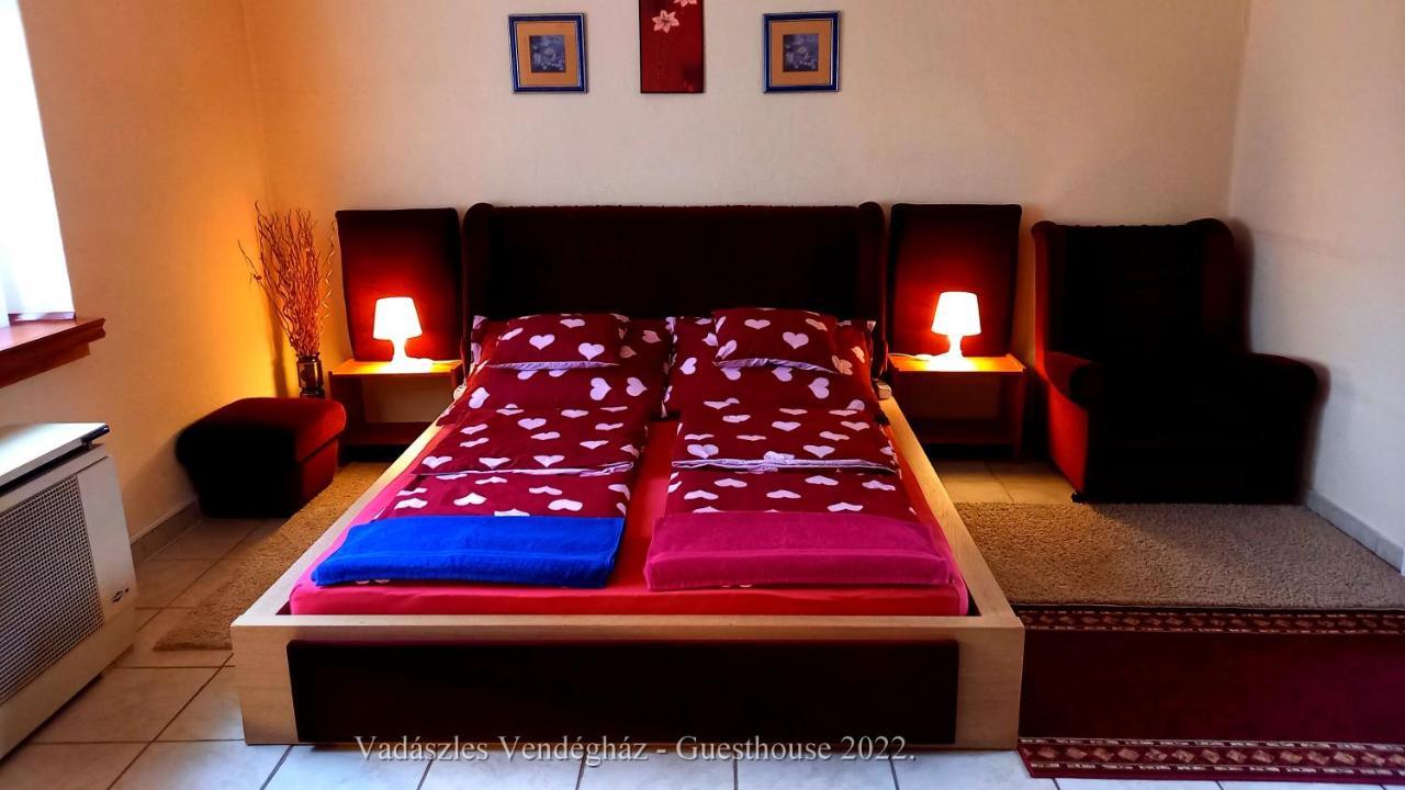 Vadászles Vendégház Bukkszentmarton Extérieur photo