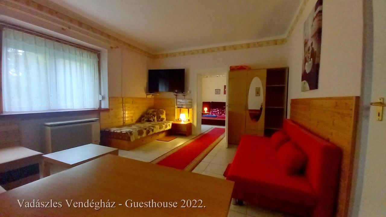 Vadászles Vendégház Bukkszentmarton Extérieur photo
